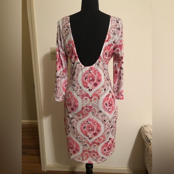 Dress; KTOO; Scoop Neck; Low Scoop Back; Punks & Browns; - Picture 4 of 11